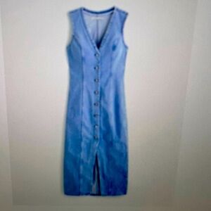 Women’s The A&F Mia Vest Midi Dress. MEDIUM TALL.  NEW WITH TAG.